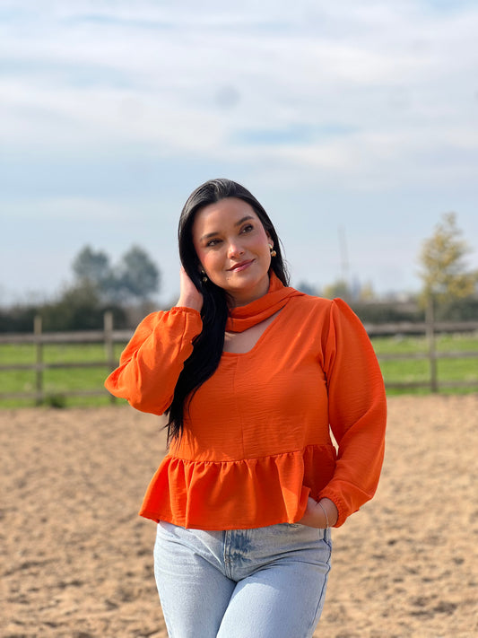Blusa lazo naranjo