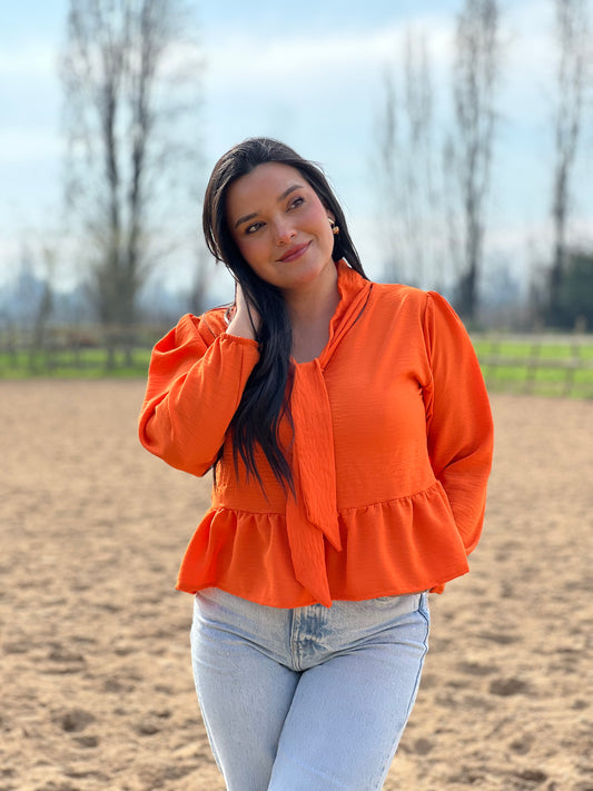 Blusa lazo naranjo